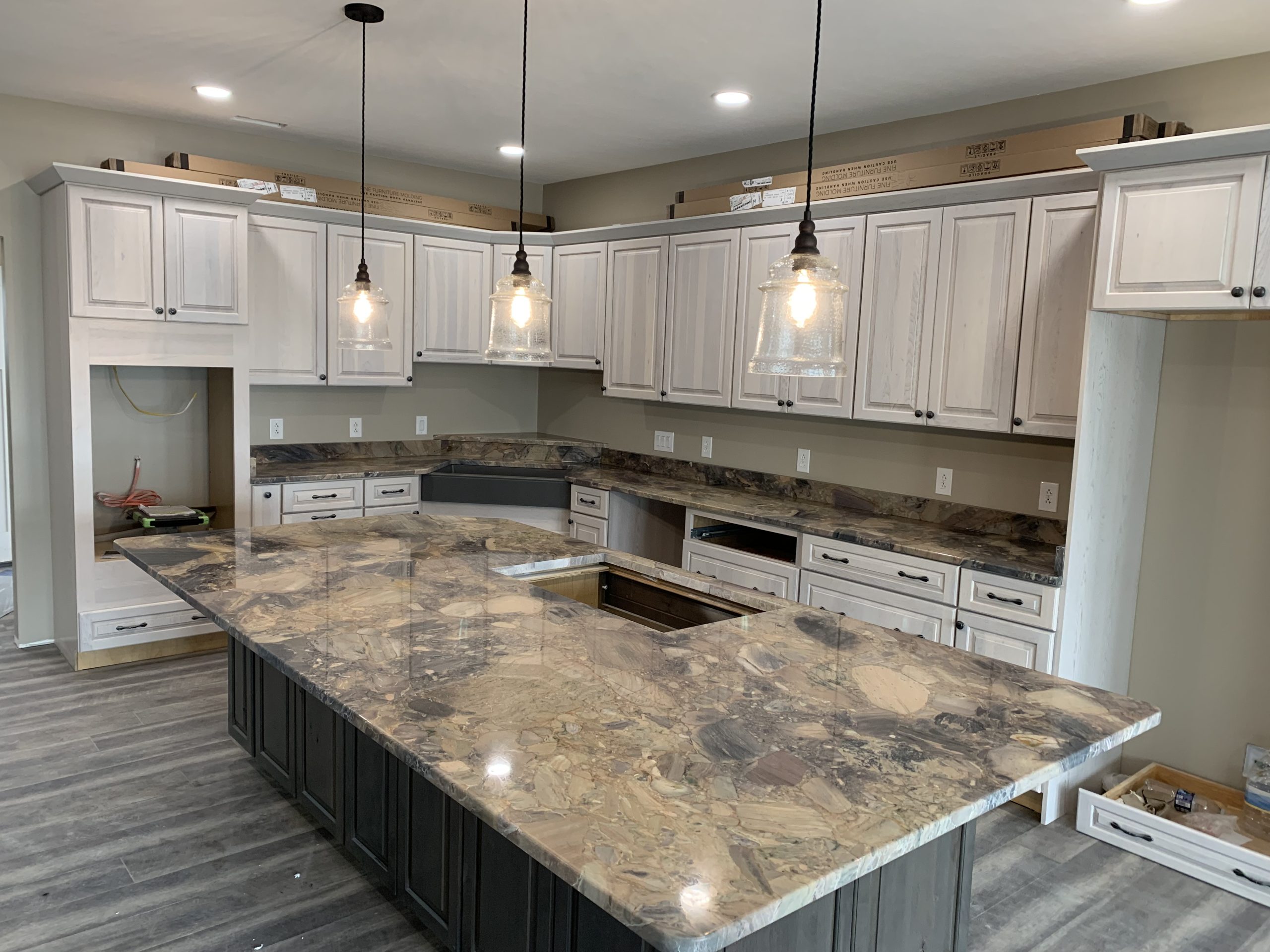 The Perfect Granite Countertop Color for Your Kitchen - Youngstown Granite  and Quartz LLC